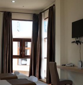 Superior Twin Room