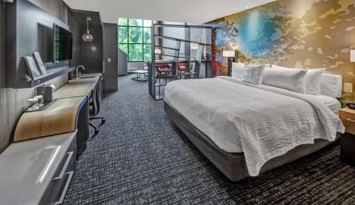 King Loft Suite with Sofa Bed