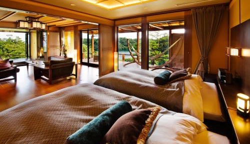 Deluxe Suite with Sea View
