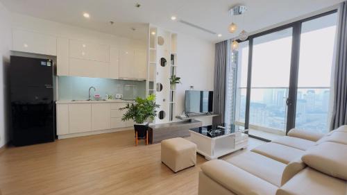 Two-Bedroom Deluxe Apartment with Balcony
