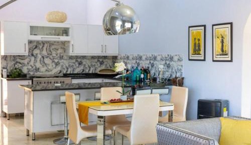 Three-Bedroom Townhouse