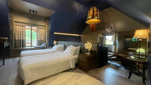 Family Suite with Balcony