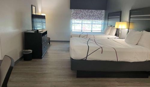 Studio Suite with Two Queen Beds - Non-Smoking