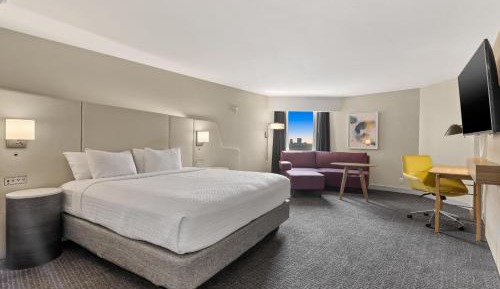 Standard King Room