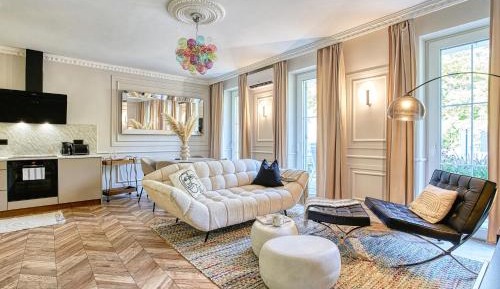 Suite with River View