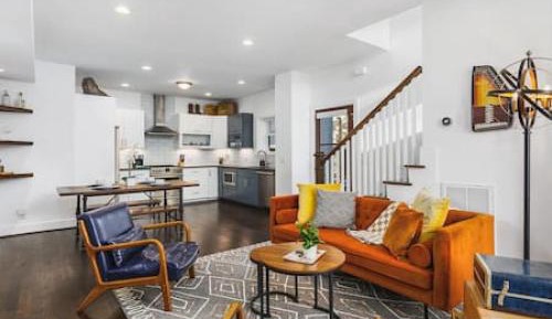 Three-Bedroom Holiday Home 