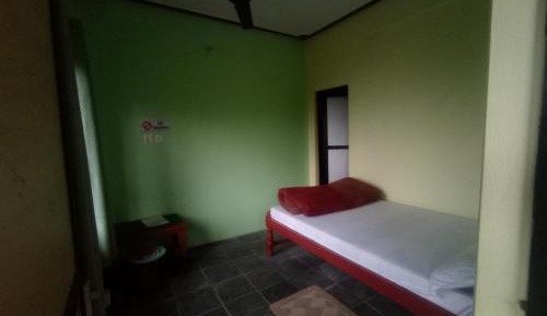 Single Room with Mountain View