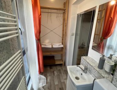 Double Room with Mountain View