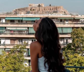 Panoramic Suite with Balcony & Acropolis View
