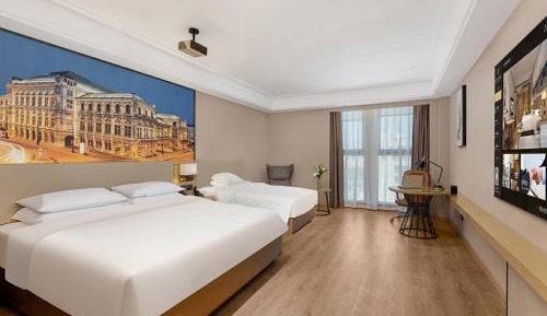 Family Twin Room 