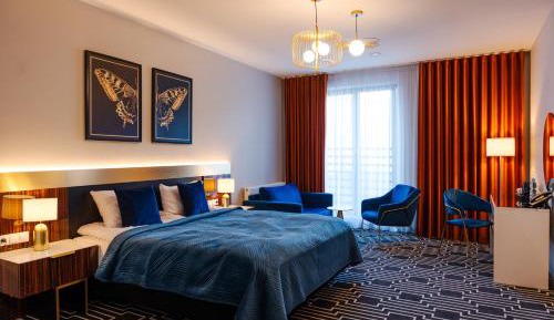 Large Double Room