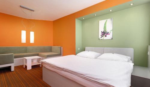 Deluxe Suite with Balcony