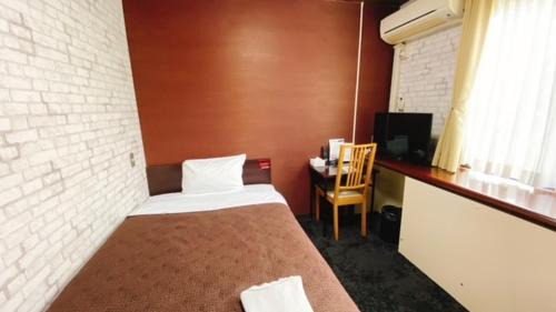 Double Room with Small Double Bed - Non-Smoking