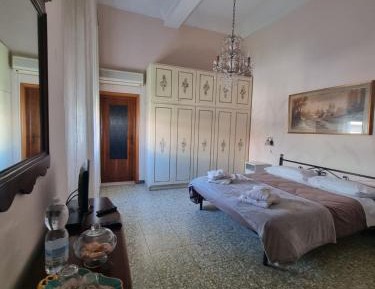 Double or Twin Room with Private Bathroom