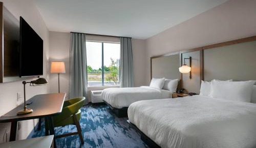 Double Queen Room