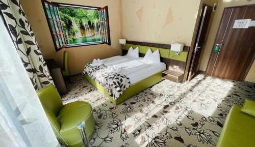 Quadruple Room with Terrace