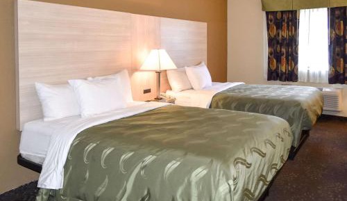 Queen Room with Two Queen Beds - Non-Smoking