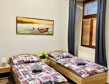 Economy Twin Room