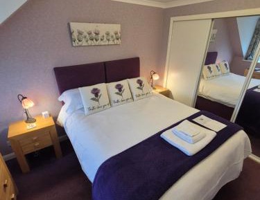 Double or Twin Room with Sea View