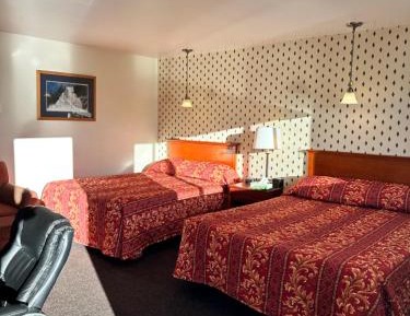 Standard Queen Room with Two Queen Beds