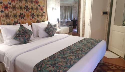 King Room with Pool View