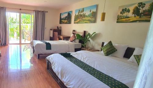 Family Suite with Balcony