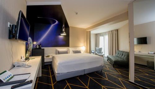 Executive Triple Room