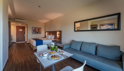 Junior Suite King Bed