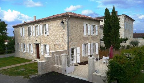 Three-Bedroom Townhouse