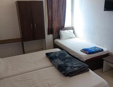 Budget Triple Room