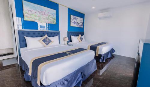 Quadruple Room with Balcony