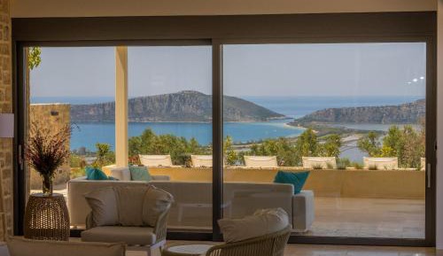 Villa with Sea View