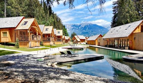 Luxury Glamping House with Wooden Tub and Sauna