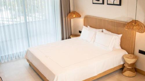 Large Single Room