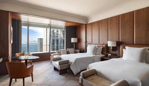 Deluxe Ocean View Room Twins