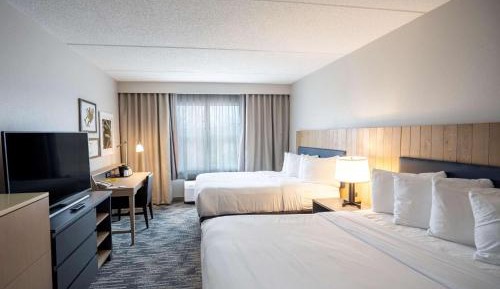 Queen Room with Two Queen Beds