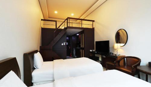 Deluxe Triple Room