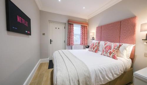 Small Double Room
