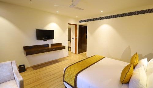 Premium King Suite