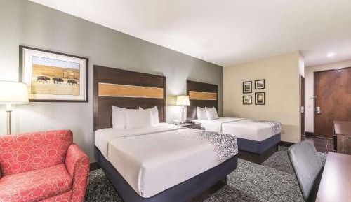 Deluxe Queen Room with Two Queen Beds