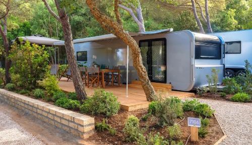Luxury Caravan