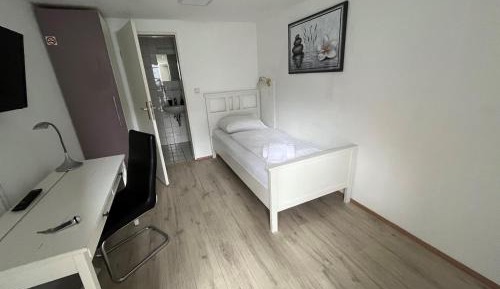 Budget Single Room