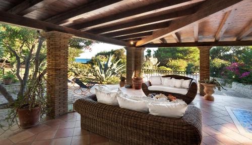 Villa with Sea View