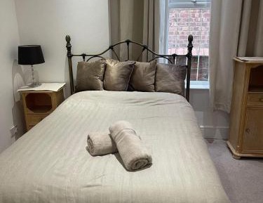 Double Room with Shared Bathroom