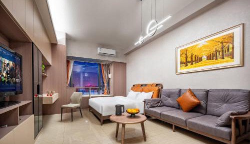 Studio Apartment