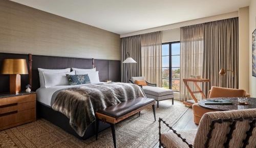 Standard King Room