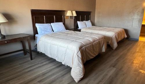 Queen Room