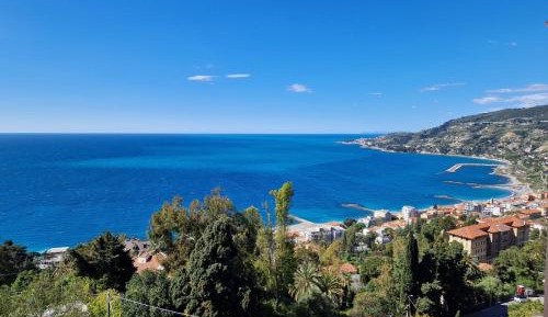 Apartment with Sea View