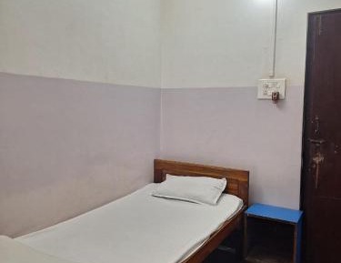Budget Single Room