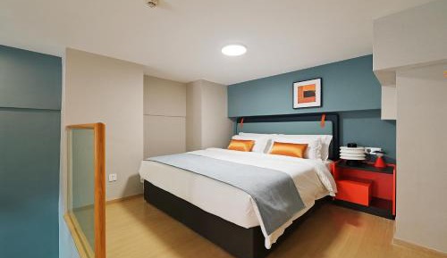Deluxe Double or Twin Room